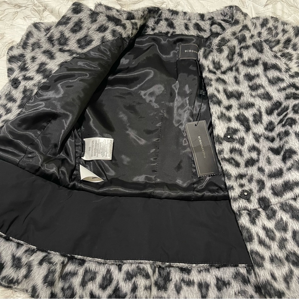 Leopard Print Teddy Jacket - Picture 3 of 5